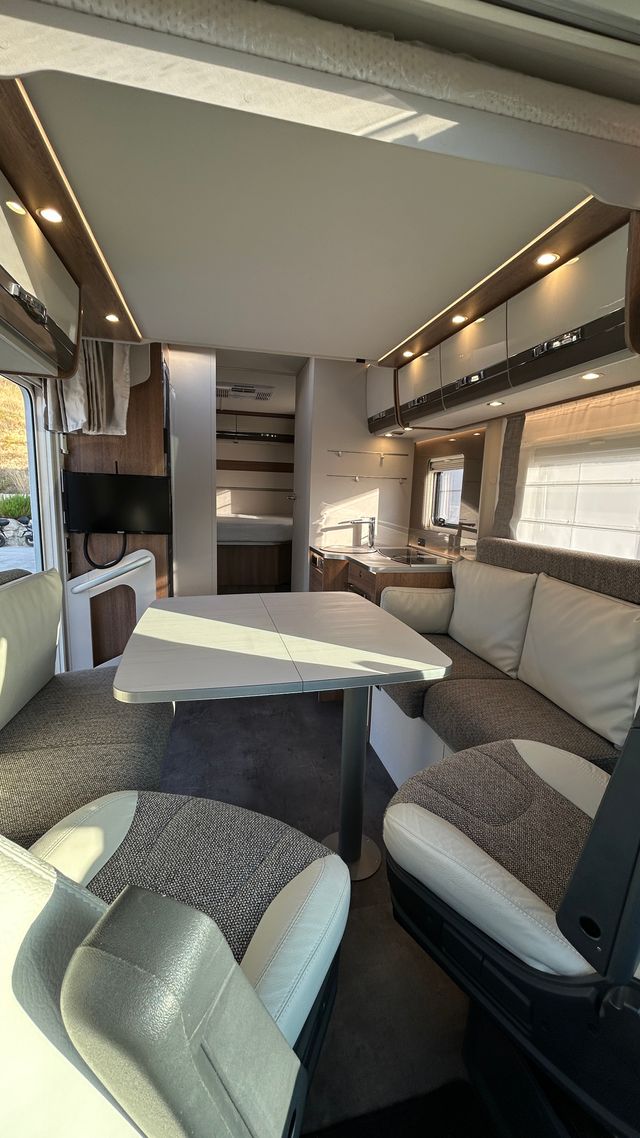 Autocaravana perfilada Dethleffs Trend 7057 Matic