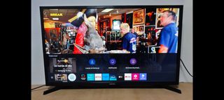 TV Samsung 32" Smart TV