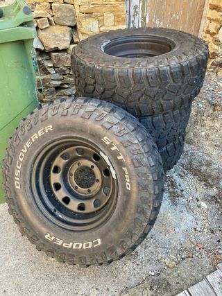 LANTAS DESPLAZADAS + Cooper Discoverer STT PRO 31
