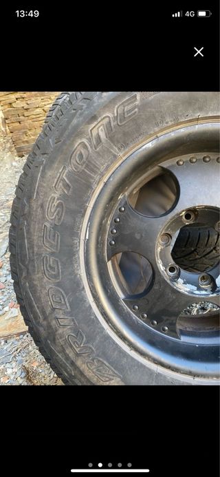 llantas con neumatico all terrain  275/70R16