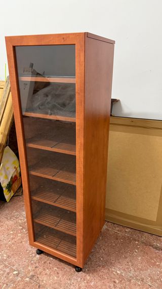 Mueble expositor madera - marrón