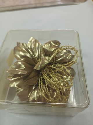 3 Flores adorno solapa