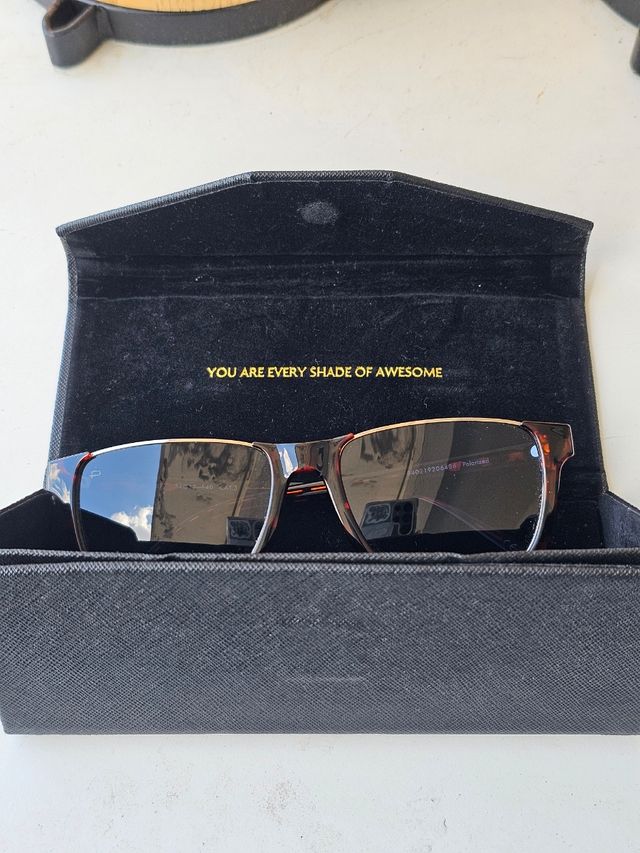 Occhiali da sole Prive Revaux con custodia