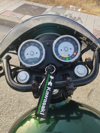 Kawasaki W800 Café Racer LDK