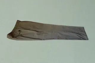 Pantalón chino Boss beige