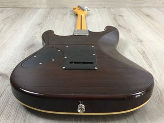 FENDER AERODYNE SPECIAL STRATOCASTER RW CHOCOLATE