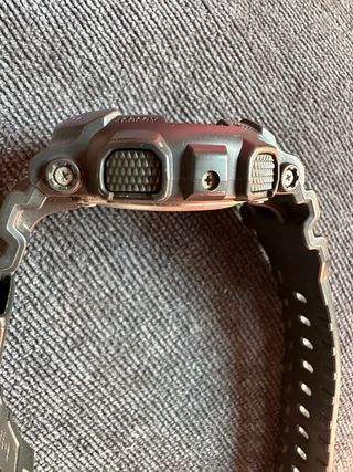Casio G-Shock GMA-S140 Gris.