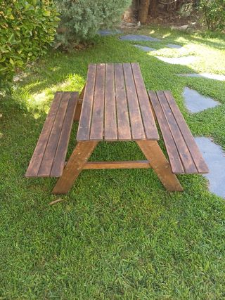 Mesa picnic infantil madera marrón