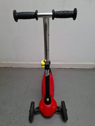 Patinete Btwin B100 rojo