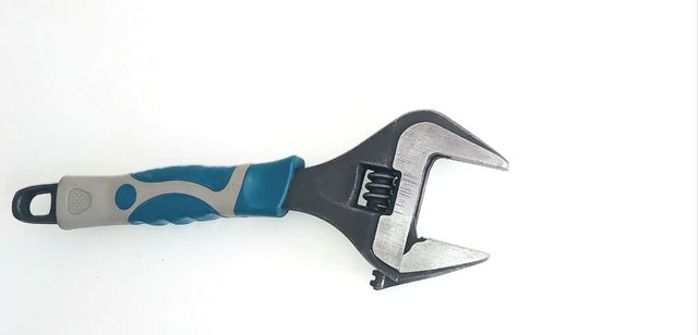 3 Llaves Inglesas de 12" 10" 8"