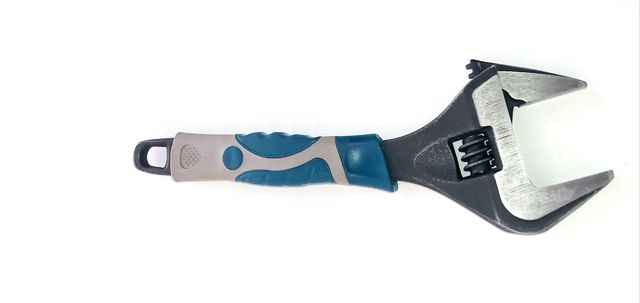 3 Llaves Inglesas de 12" 10" 8"