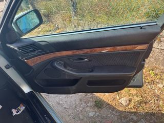 BMW E39 528i  despiece