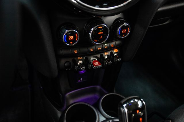 MINI Mini Cooper 3p 136CV Essential Trim 2023