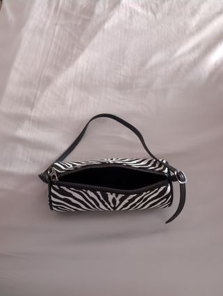 Bolso Pull&Bear animal print