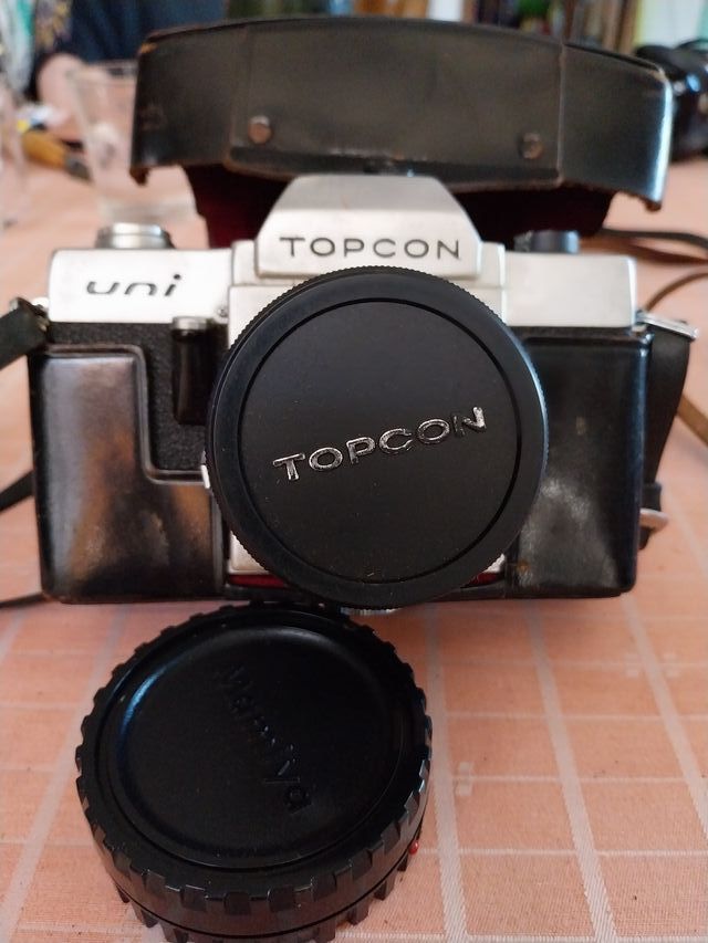 Câmera Topcon Uni SLR 35mm + 2 lentes