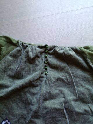 Vestido  flores - verde oliva