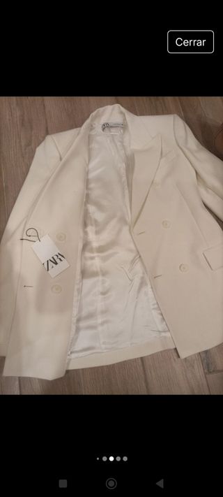 Americana -Blazer Zara blanco