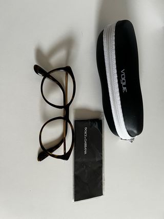 Occhiali Dolce&Gabbana Marroni e custodia Vogue