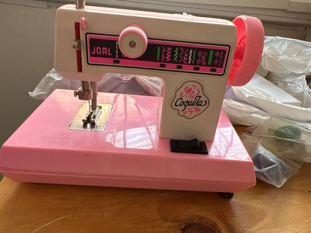Máquina de coser Coqueta JOL