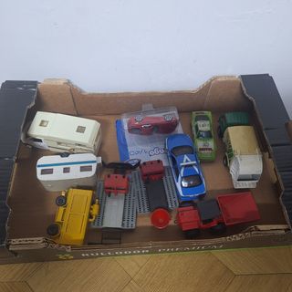 Modellini auto 1/43: 216 pezzi