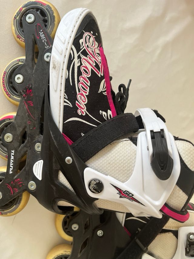 Patines Flower niña, talla ajustable 38-40