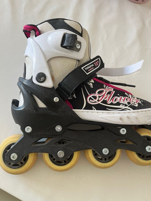Patines Flower niña, talla ajustable 38-40