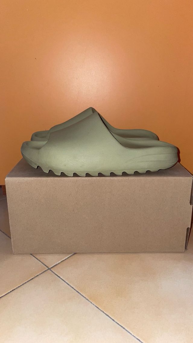 Yeezy Slide - Ciabatte Olive Green