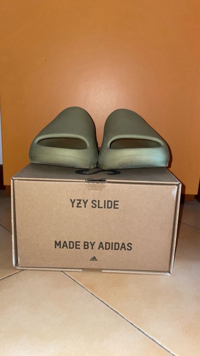 Yeezy Slide - Ciabatte Olive Green