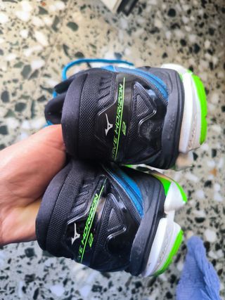 Zapatillas Mizuno Running Wave horizon 2
- Azul 