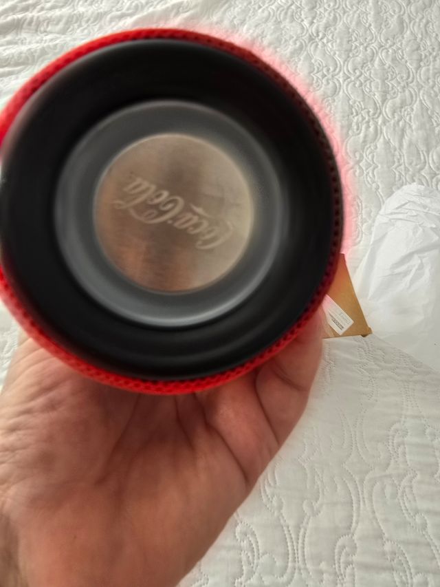 Altavoz Bluetooth portátil rojo