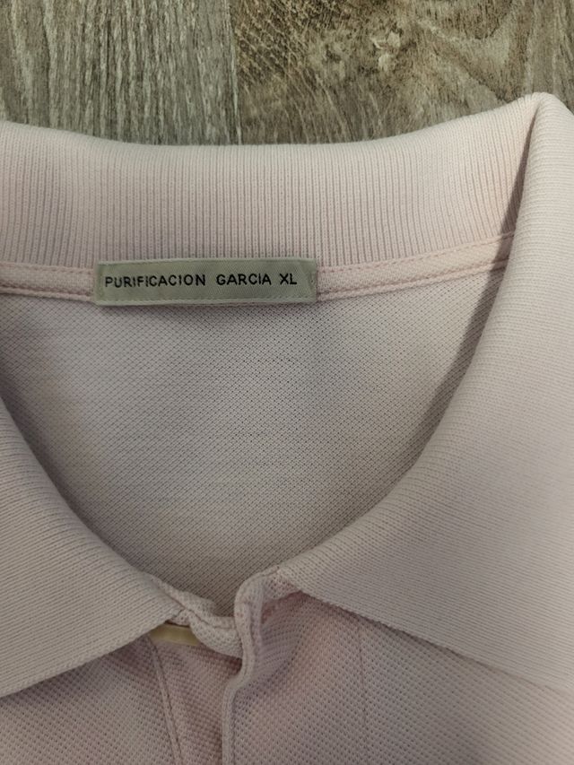 Polo Purificación García rosa Polo Barbour morado