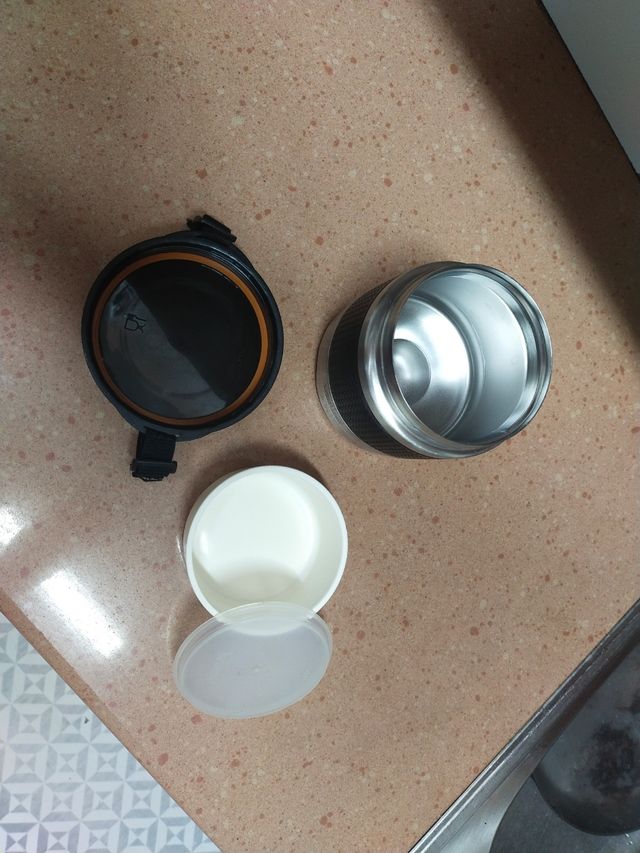 Carmanyola / fiambrera