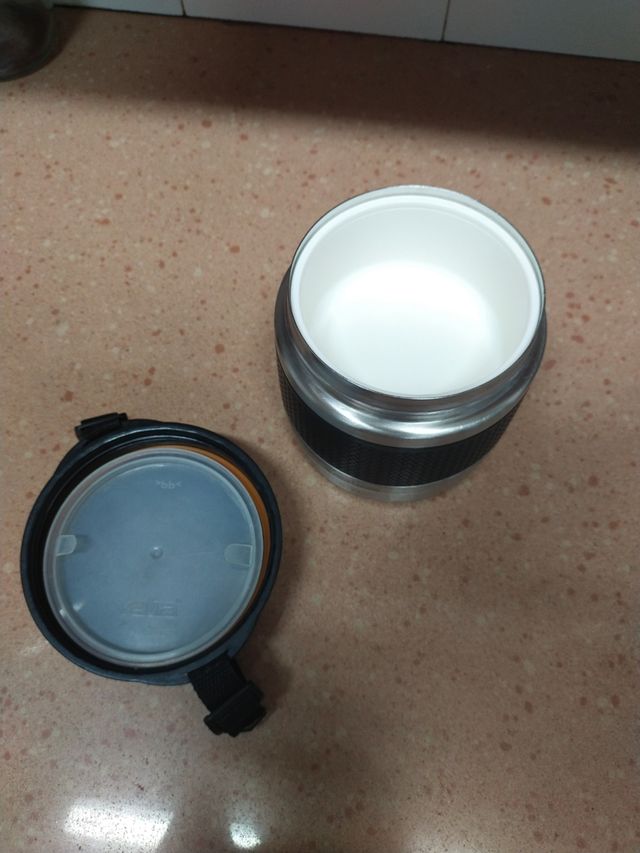 Carmanyola / fiambrera