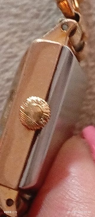 Reloj Kalir dorado mujer