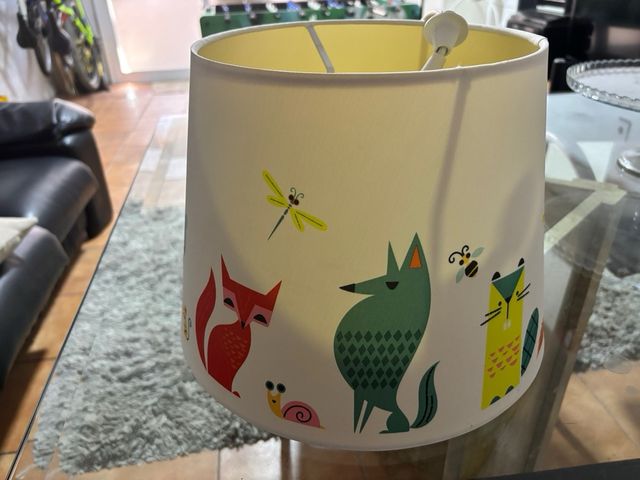 Lámpara infantil con animales