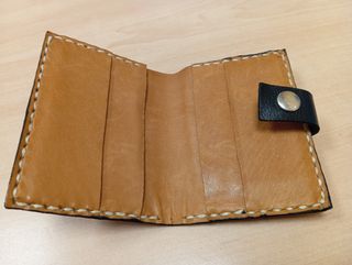 Cartera cuero negra artesanal