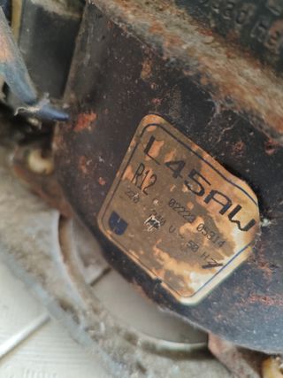 Congelador pequeño 60an x 85al x 53 fondo