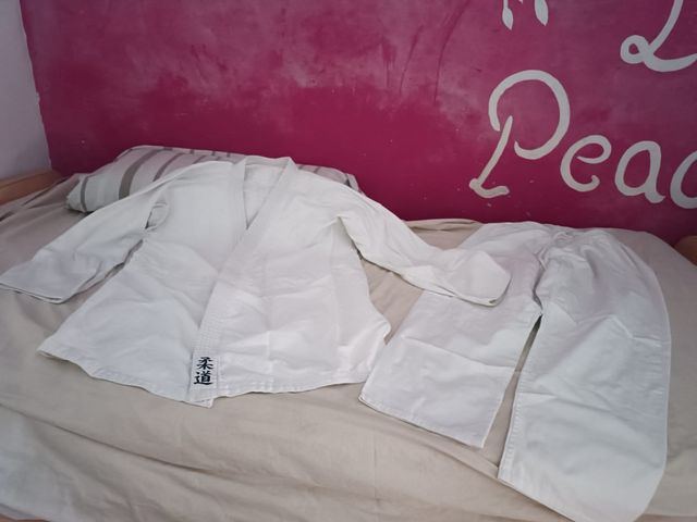 Mono Judo Joven 16 años