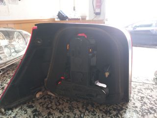 Piloto trasero Golf 4 derecho