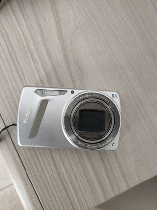 Kodak 8x - Macchina Fotografica