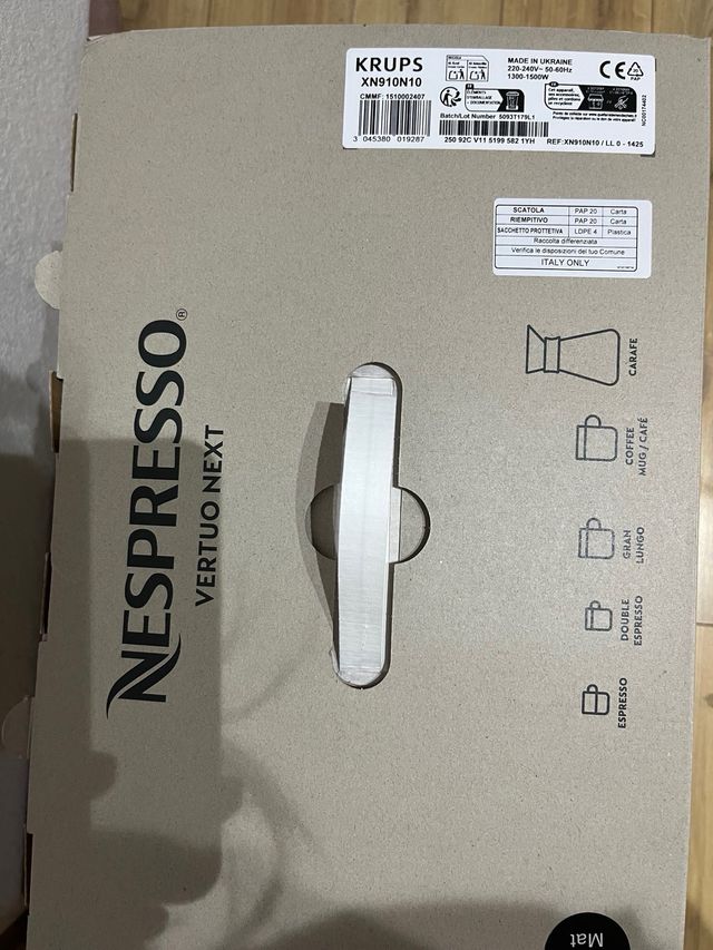 Macchina da caffè Nespresso Vertuo Next