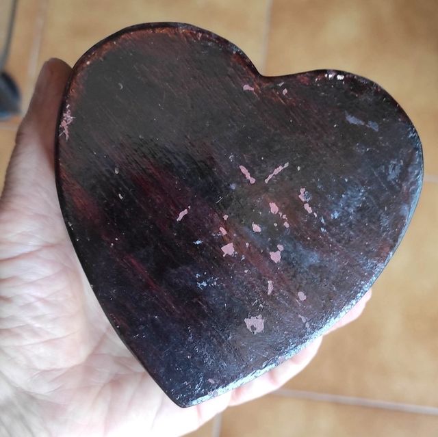 Portagioie egiziano a forma di cuore madreperla