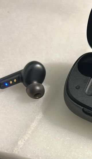 JBL Live Pro 2 auriculares