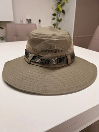Cappello DMF beige/verde oliva