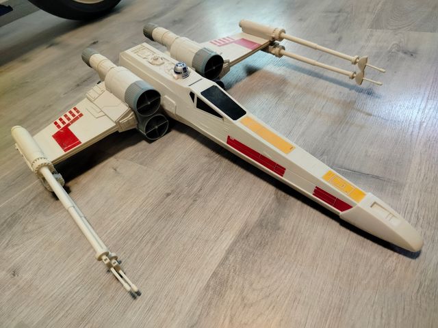 X-Wing Star Wars Juguete