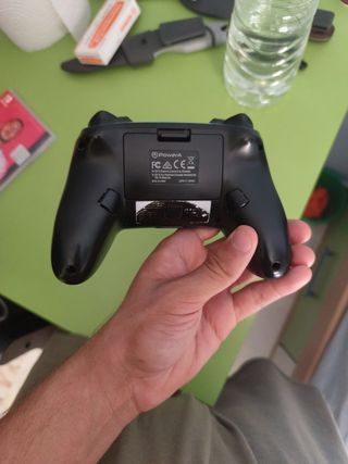 Mando Nintendo Switch Pro