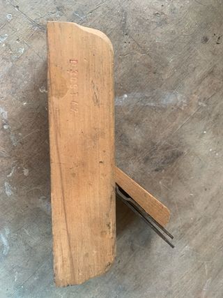 Cepillo carpintero antiguo