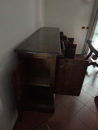 Cassettiera lunga in vero legno