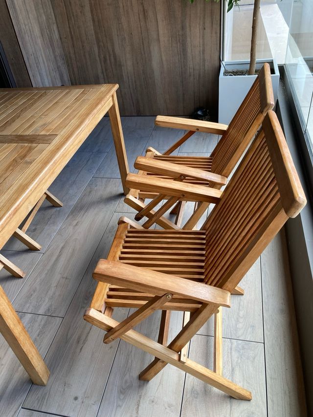 Mesa y 5 sillas terraza madera teca