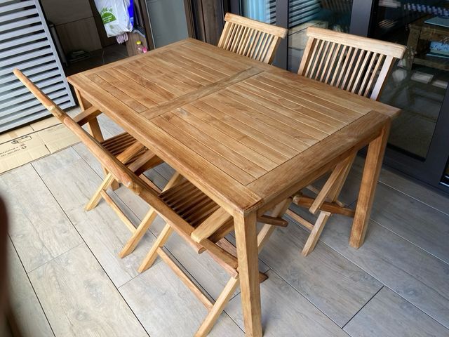 Mesa y 5 sillas terraza madera teca